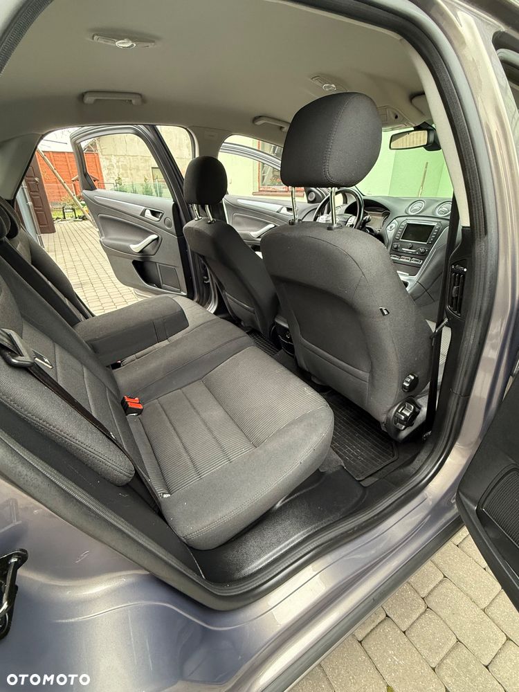 Ford Mondeo 1.6 Eco Boost Titanium - 28