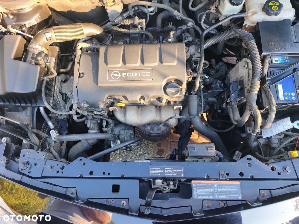 Opel Astra 1.4 Enjoy - 8