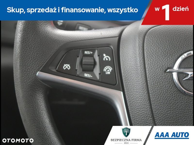 Opel Astra - 17