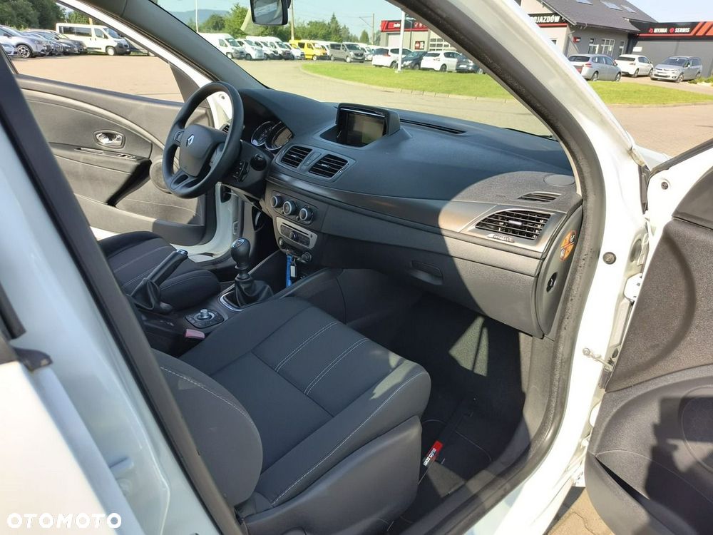 Renault Megane - 12