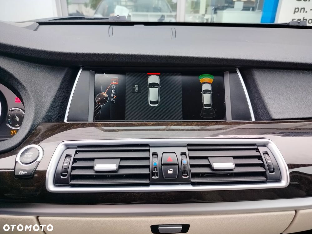 BMW Seria 5 535d xDrive Luxury Line - 22
