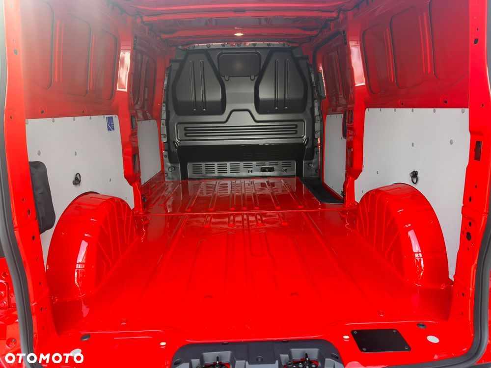 Volkswagen Transporter T7 - 10