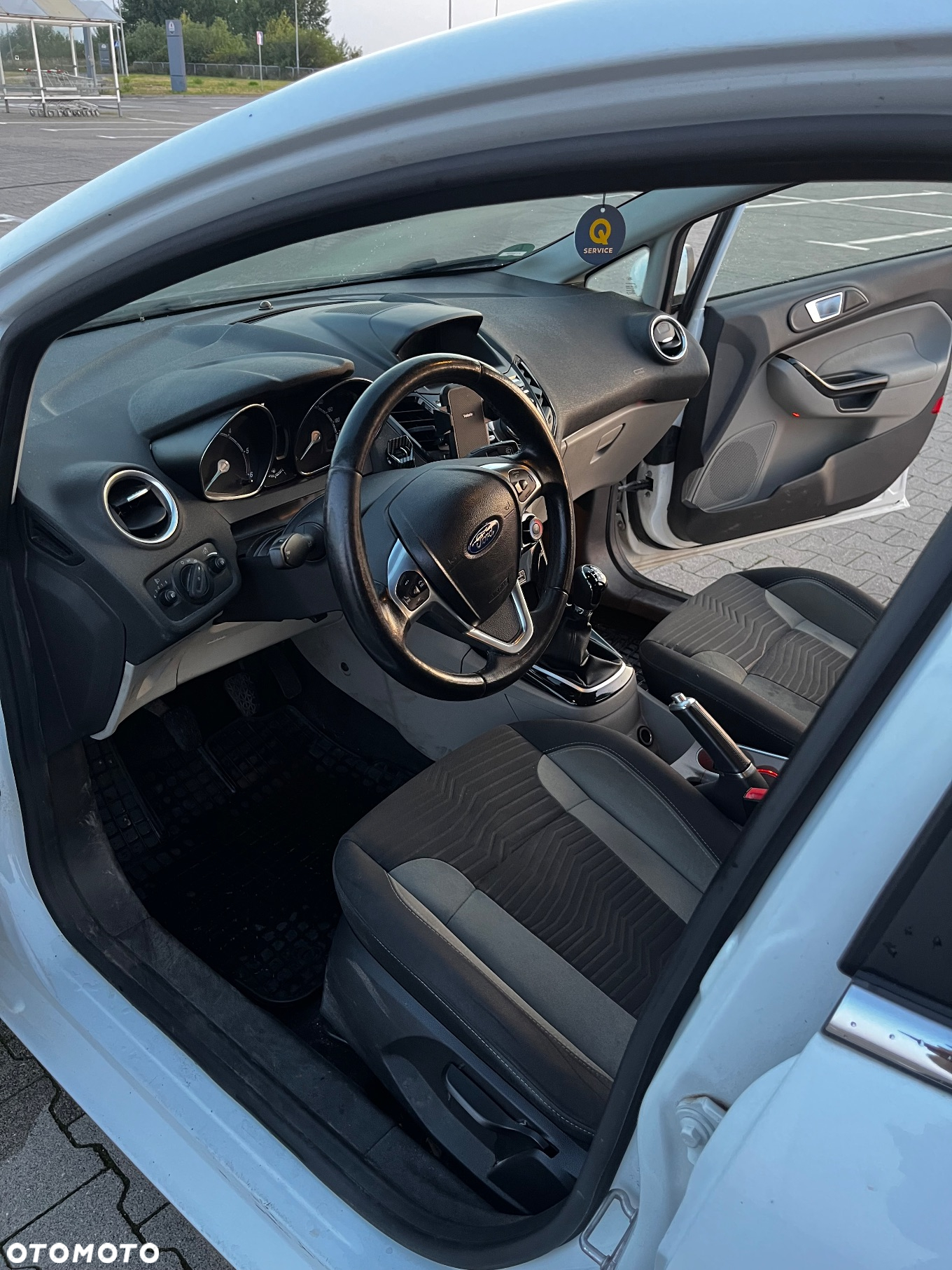 Ford Fiesta 1.6 TDCi Titanium - 23