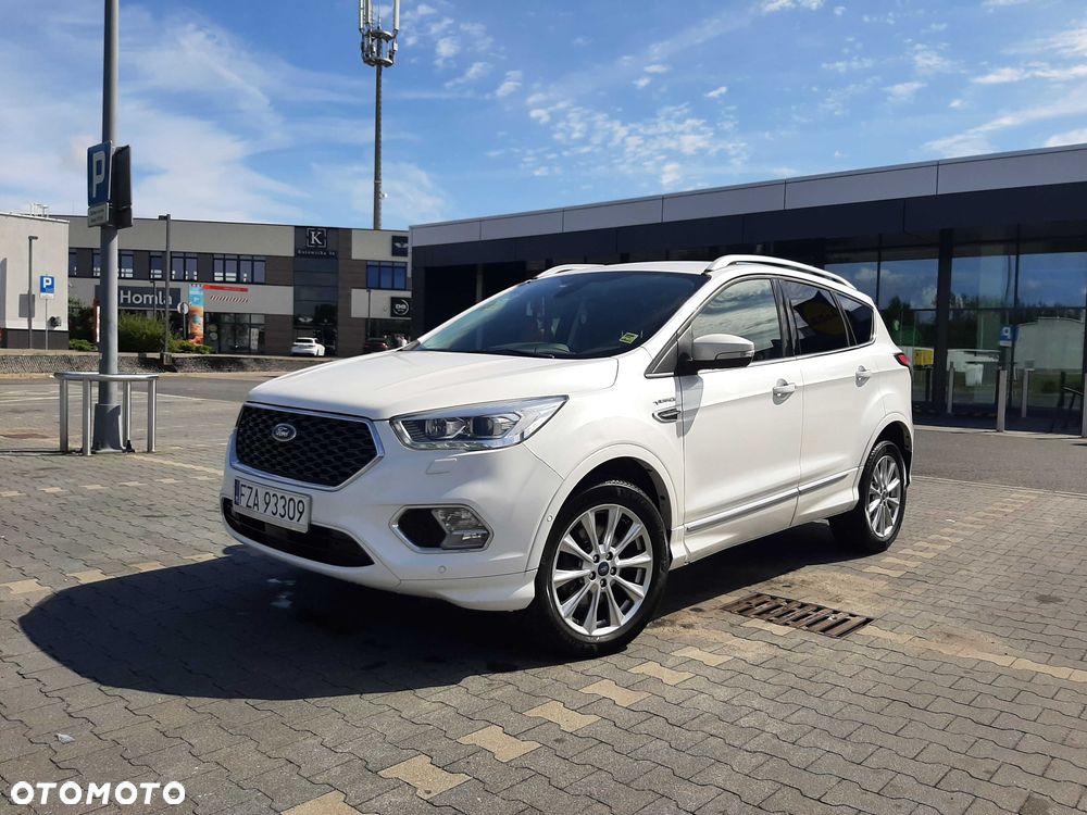 Ford Kuga - 1