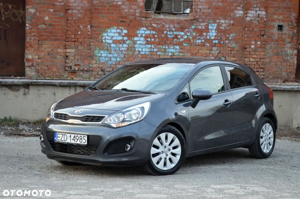 Kia Rio 1.2 ISG Uefa Euro 2016 - 2