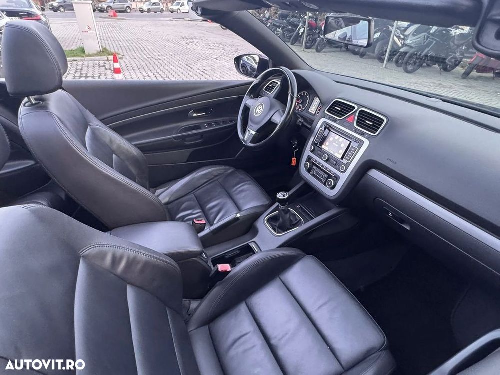 VOLKSWAGEN Eos 2010 — imagine 13