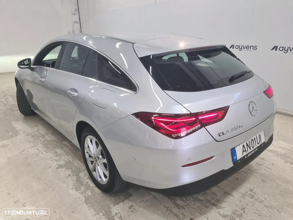 Mercedes-Benz A 250 e Style Plus - 2
