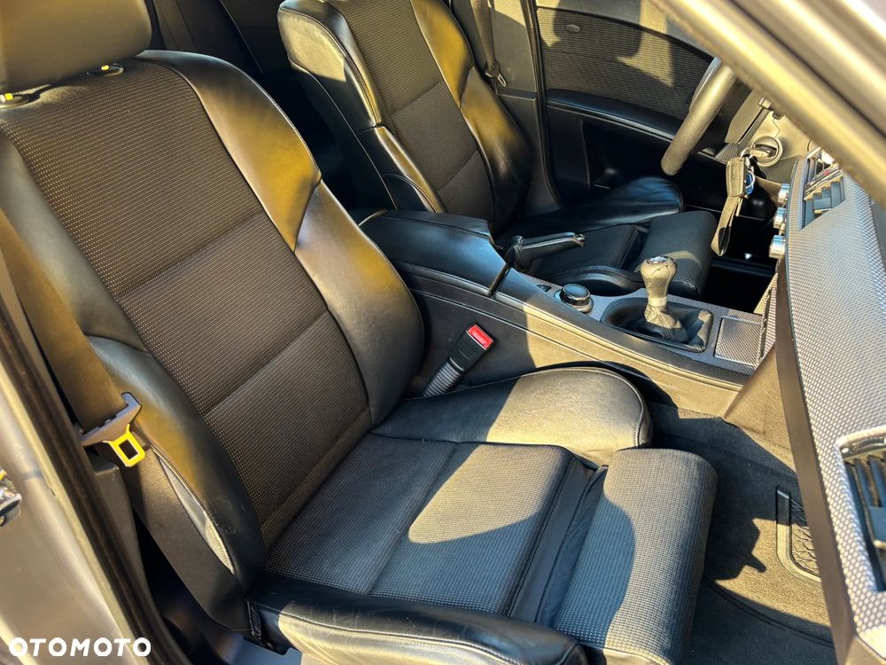 BMW Seria 5 530d - 27