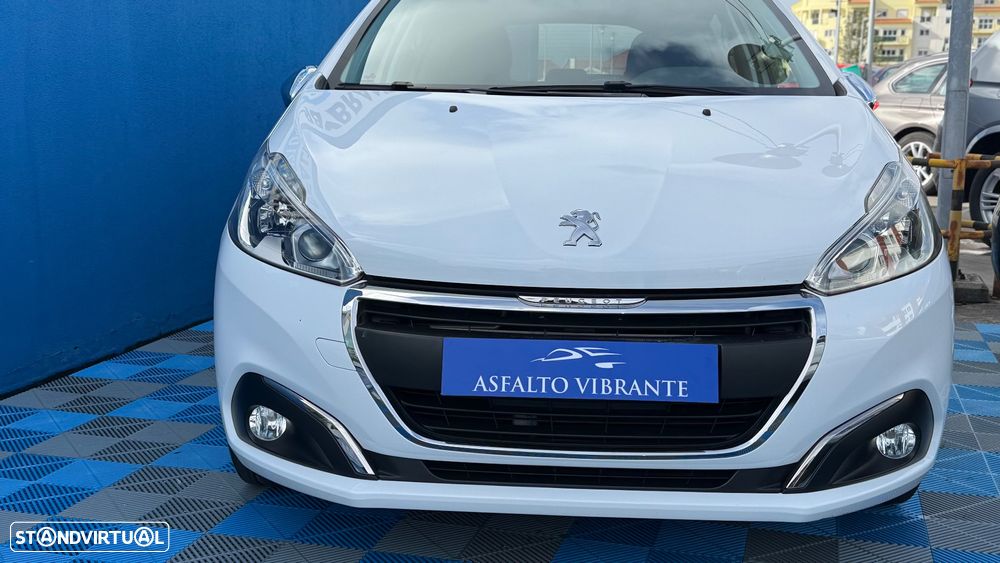 Peugeot 208 PureTech 82 Style - 1