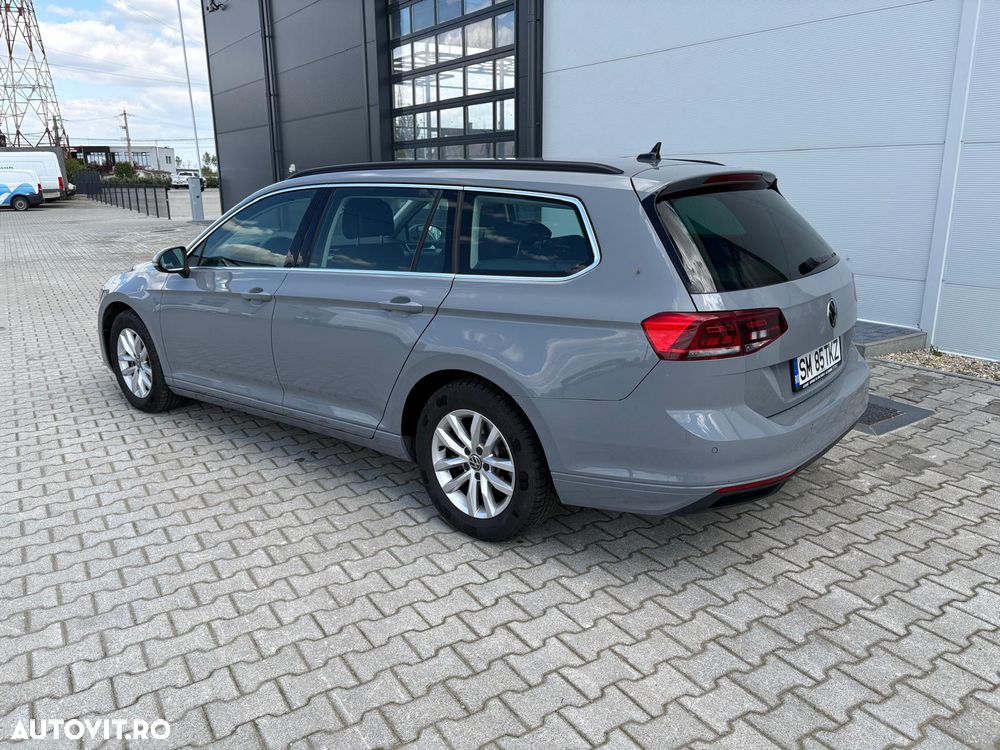 Volkswagen Passat - 16