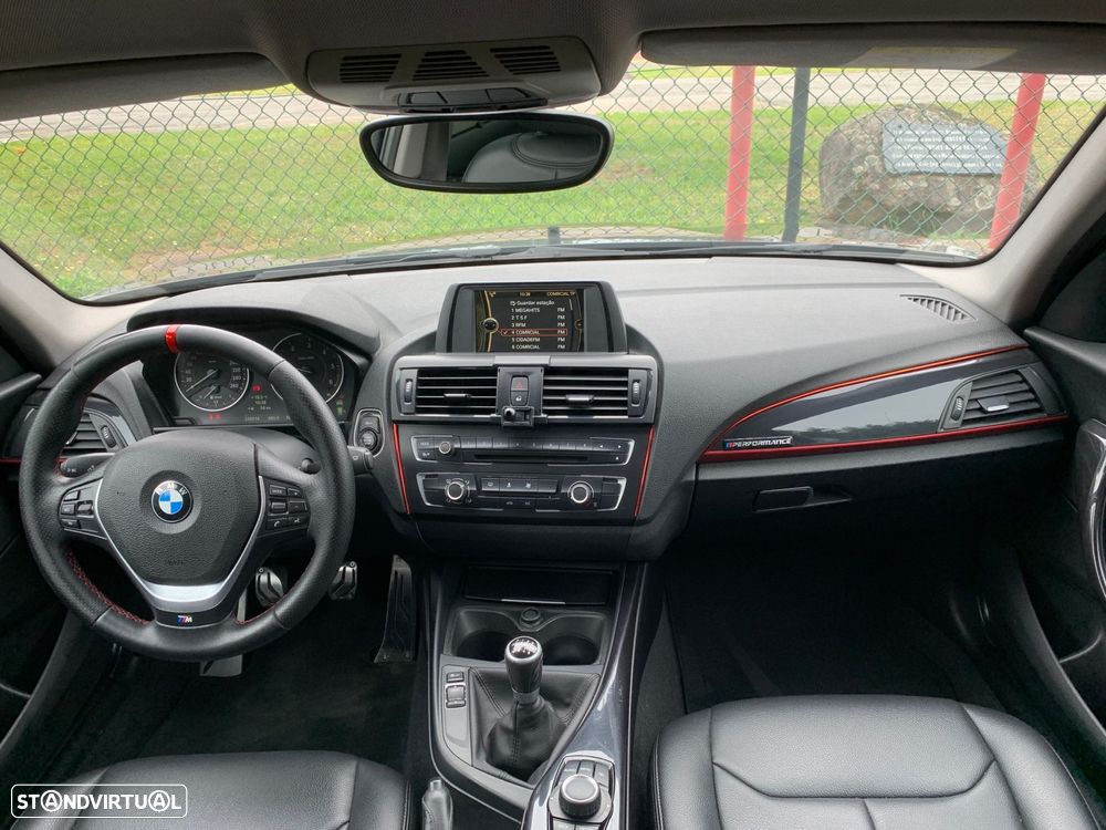 BMW 116 d Pack M - 15