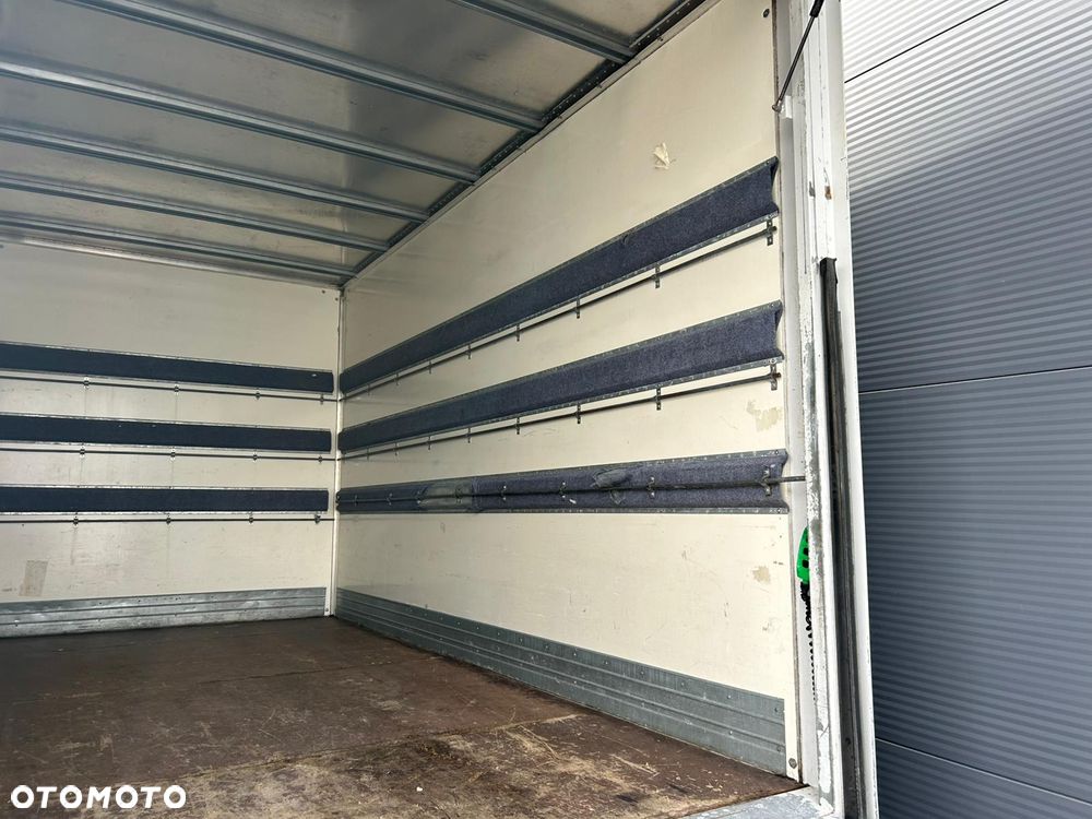 Iveco Daily 35C16 Kontener 8 palet + winda 750kg **Climatronic**Serwis**Sprowadzony**2019R** - 10