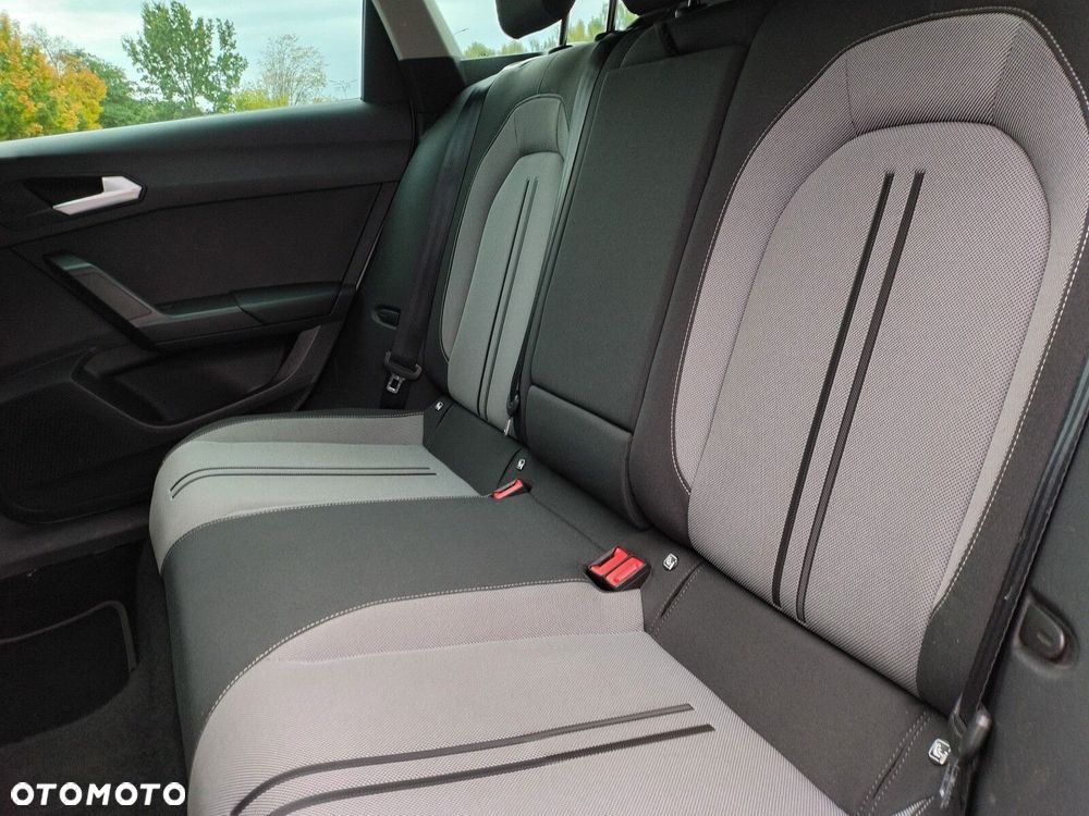 Seat Leon Sportstourer 2.0 TDI Style - 26
