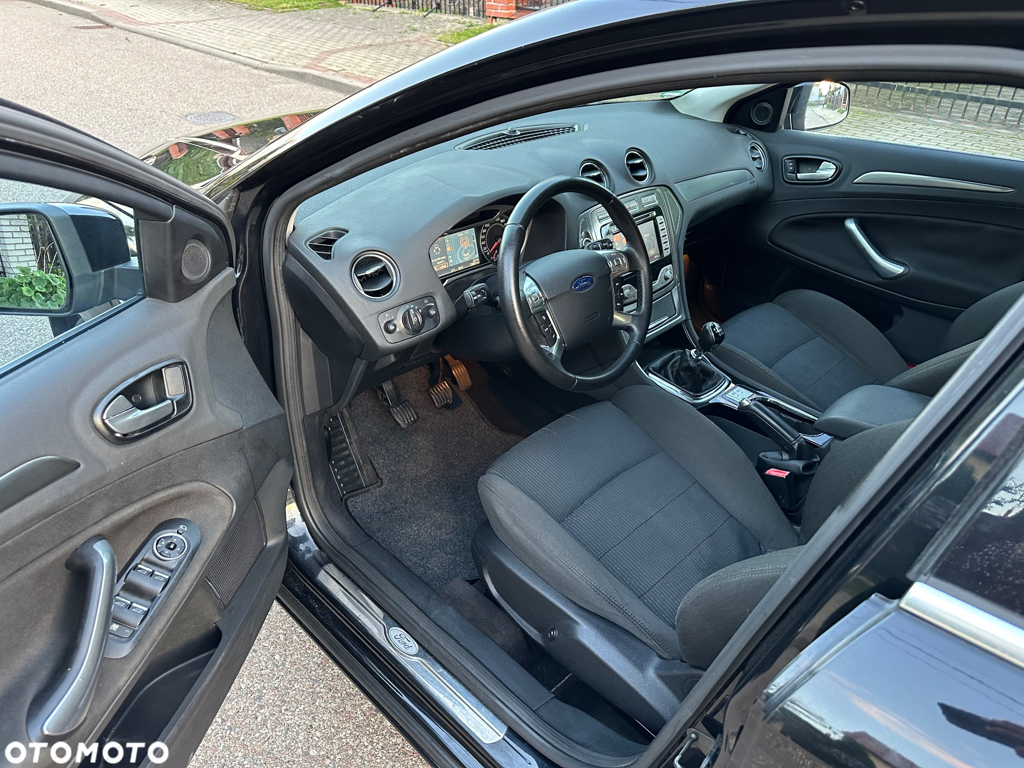 Ford Mondeo 2.0 TDCi Titanium X - 8