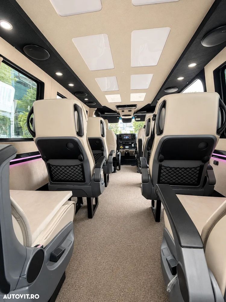 Mercedes-Benz Sprinter - 11