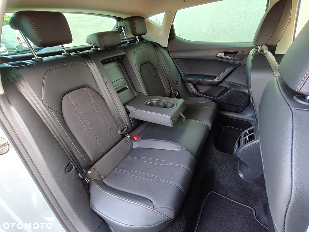 Cupra Leon 1.5 eTSI mHEV DSG - 30