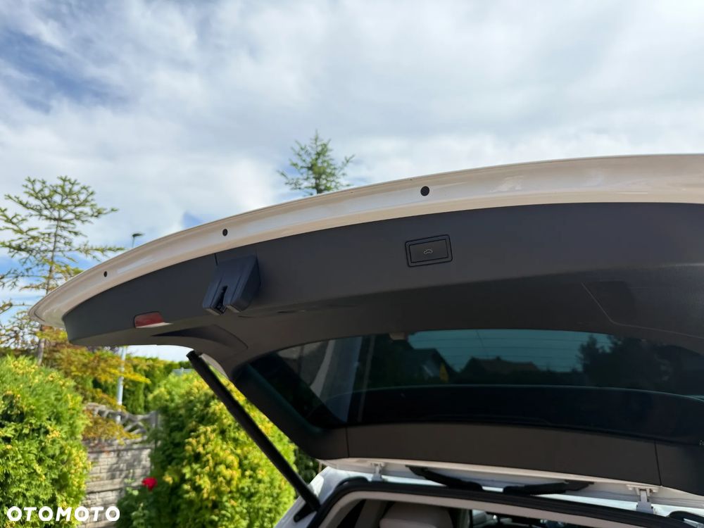 Volkswagen Tiguan 2.0 TDI SCR 4Mot Offroad DSG - 28
