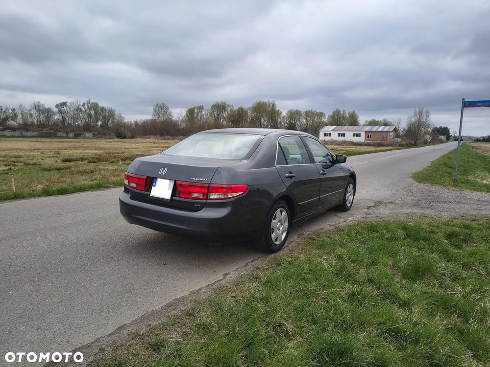 Honda Accord 2.4 i Executive - 8
