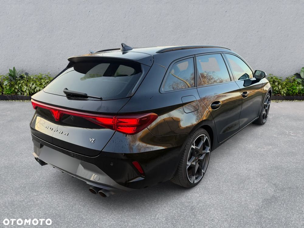 Cupra Leon Sportstourer 2.0 TSI 4Drive DSG VZ - 13