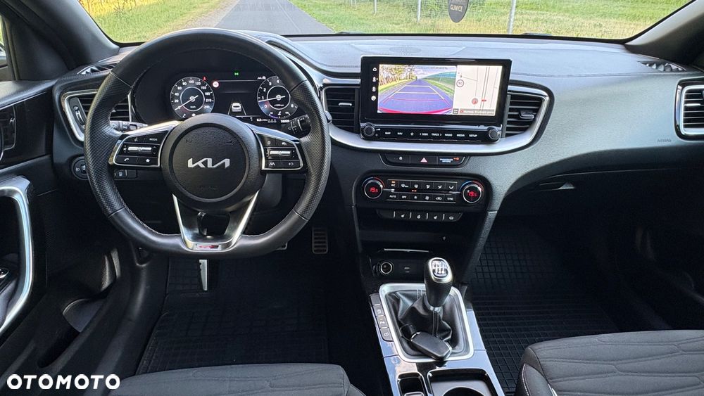 Kia ProCeed - 18