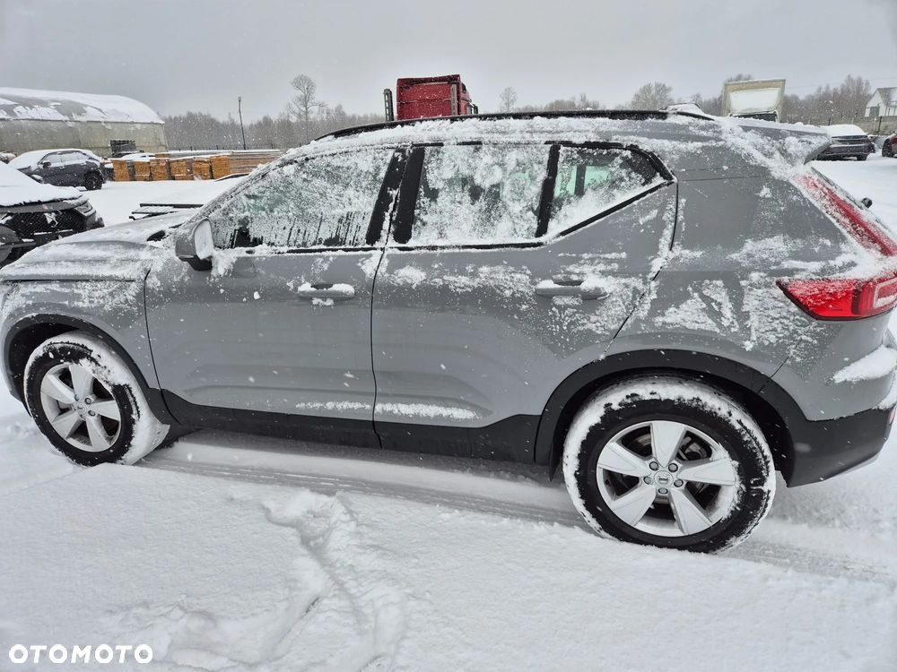 Volvo XC 40 - 21
