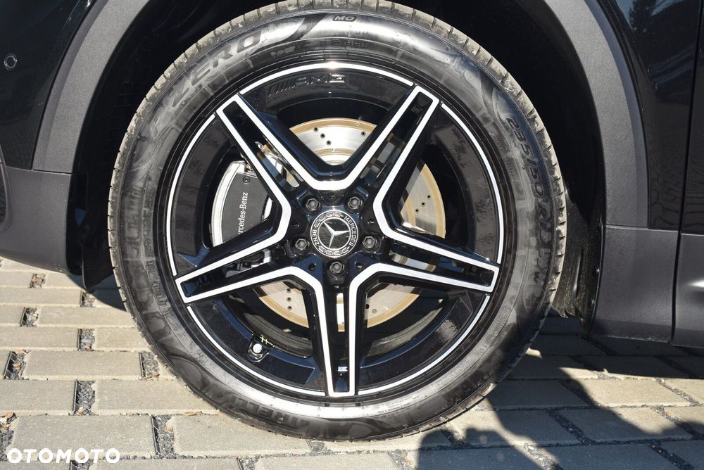 Mercedes-Benz GLB 200 d AMG Line 8G-DCT - 10
