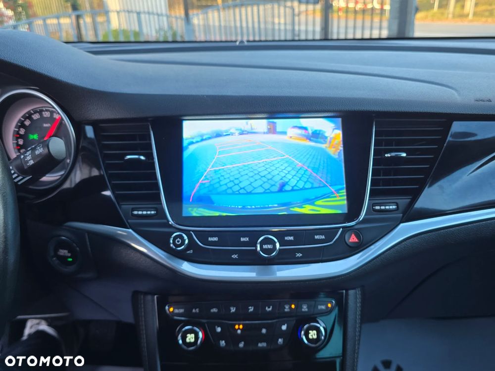Opel Astra 1.4 T Elite S&S - 37