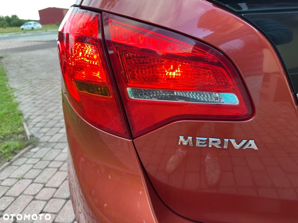 Opel Meriva 1.4 T Cosmo S&S - 34