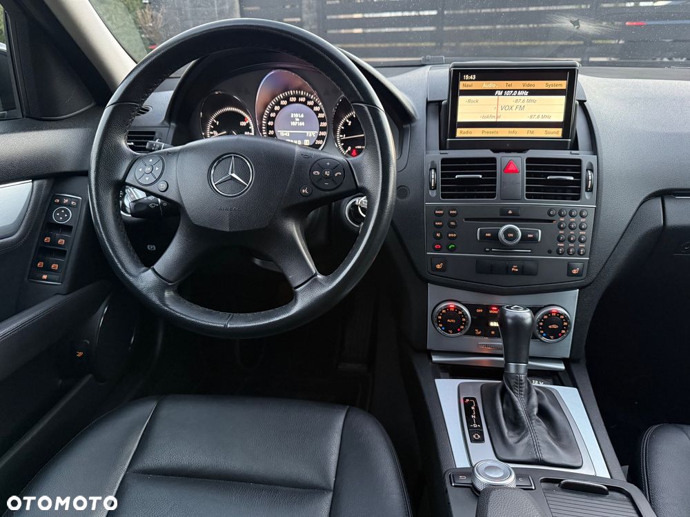 Mercedes-Benz Klasa C 250 CDI 7G-TRONIC Avantgarde Edition - 30