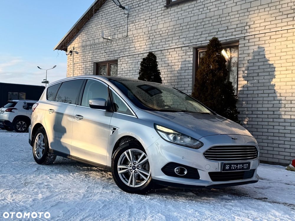 Ford S-Max - 9