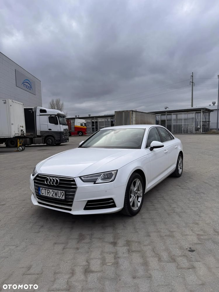 Audi A4 Limousine 2.0 TDI Design S tronic - 4