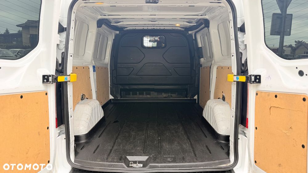 Ford Transit Custom - 19