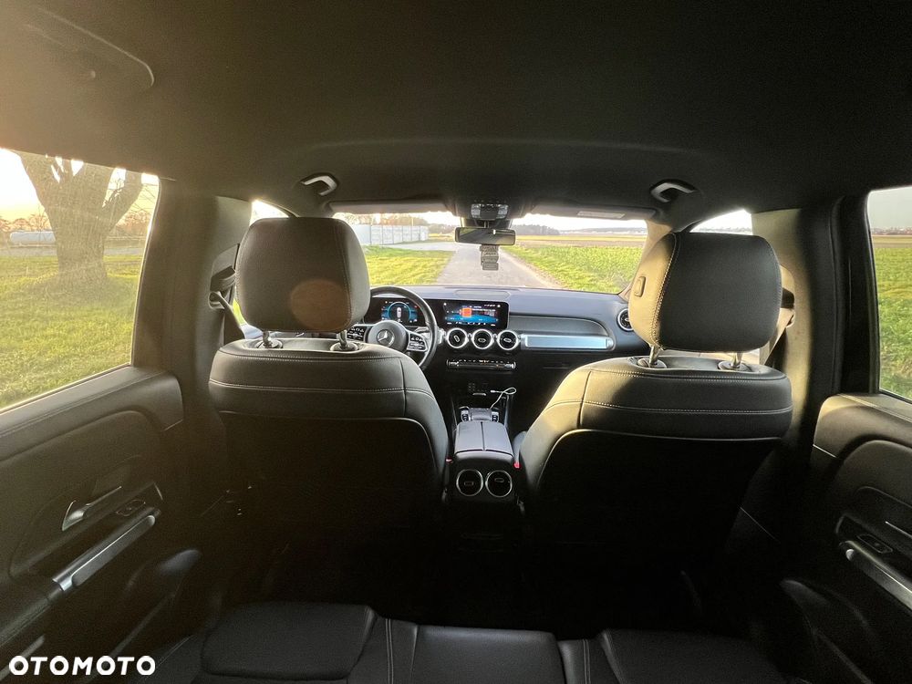 Mercedes-Benz GLB 220 d Edition 1 8G-DCT - 12