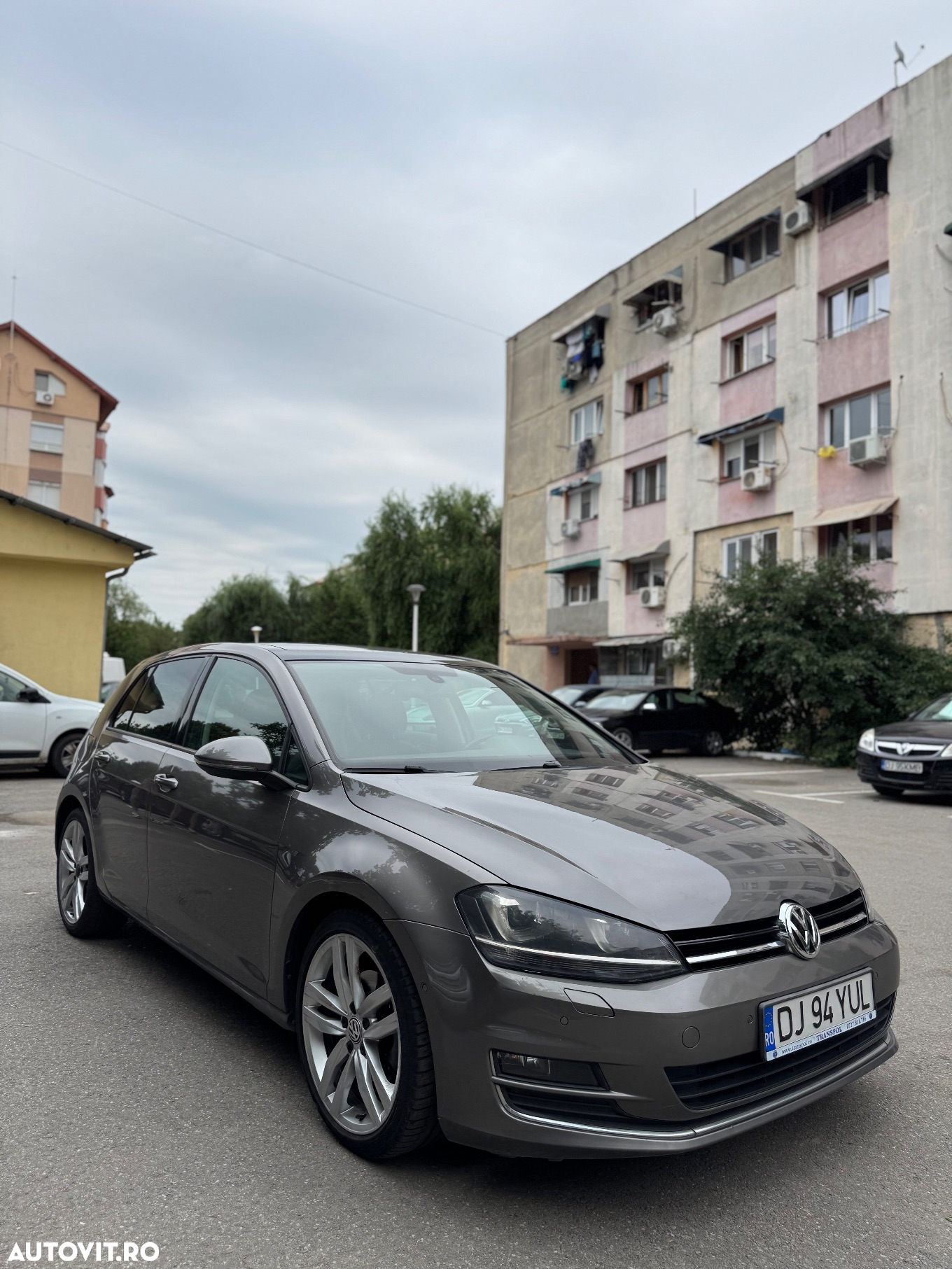 Volkswagen Golf 1.6 BlueTDI DSG Comfortline - 2