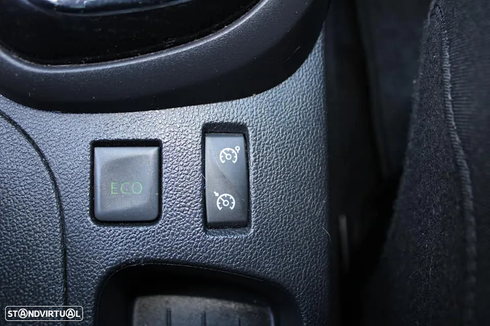 Renault Captur 1.5 dCi Sport EDC - 14