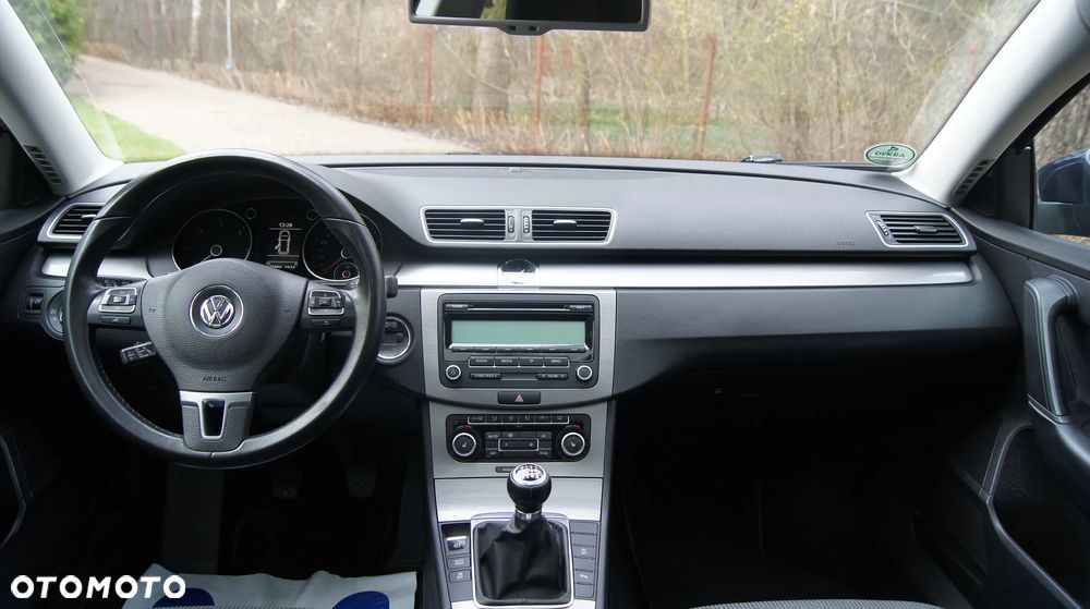 Volkswagen Passat Variant 2.0 TDI BlueMotion Technology Exclusive - 14
