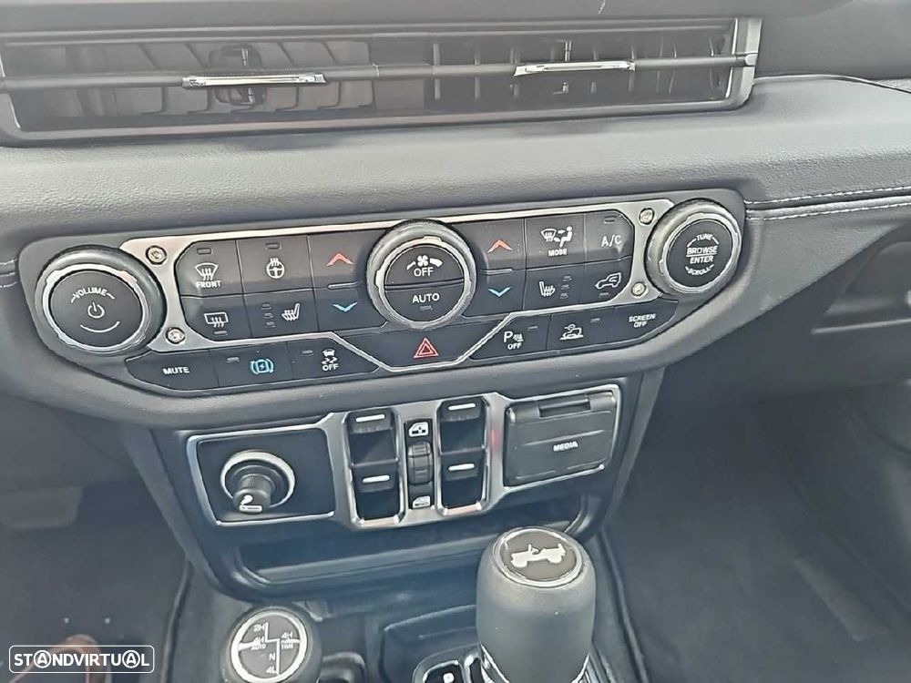 Jeep Wrangler Unlimited 2.0 TG 4xe Sahara - 22