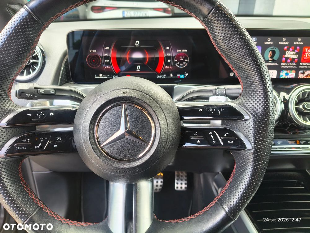 Mercedes-Benz GLB 220 d 4-Matic AMG Line 8G-DCT - 23