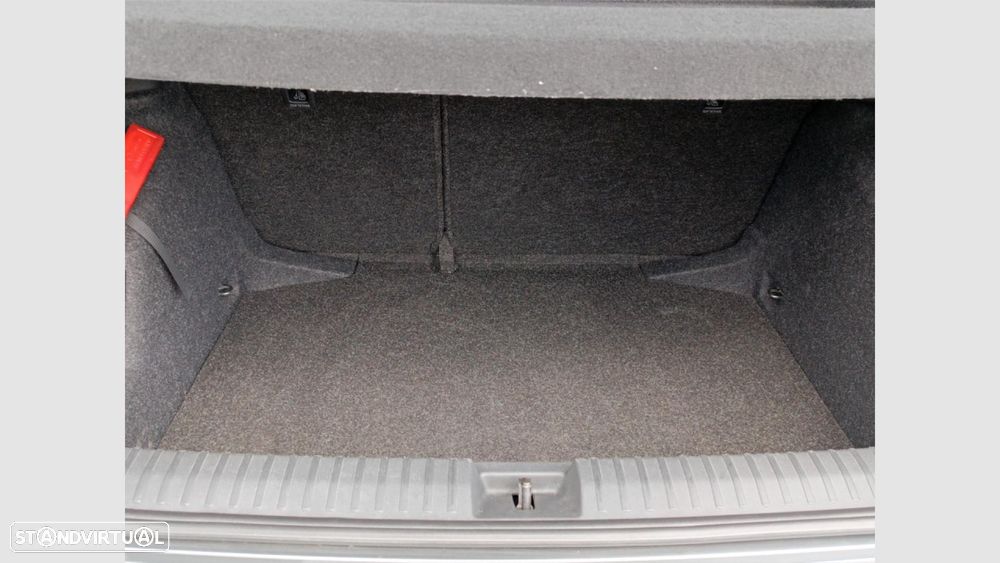 Skoda Kamiq 1.0 TSI Ambition DSG - 17