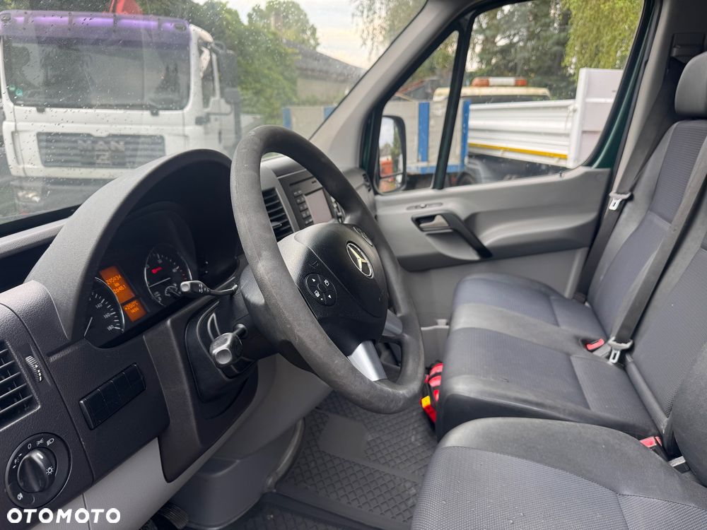 Mercedes-Benz SPRINTER - 10