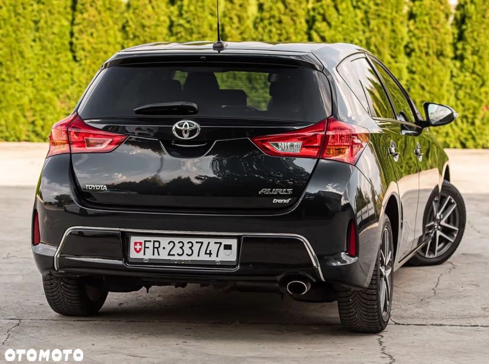 Toyota Auris 1.6 Prestige - 11