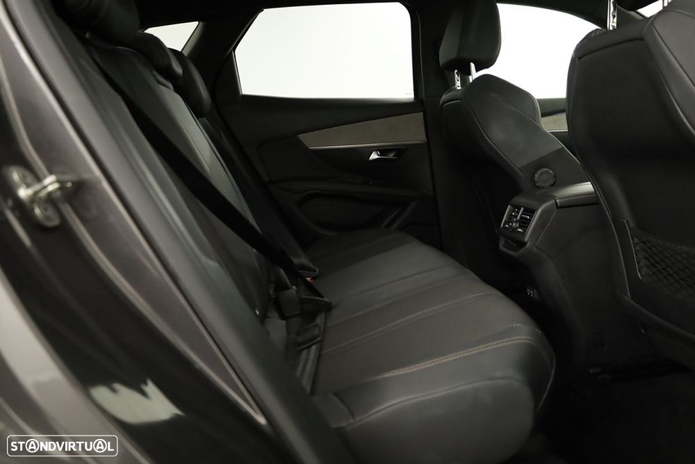 Peugeot 3008 1.2 Hybrid GT e-DCS6 - 22