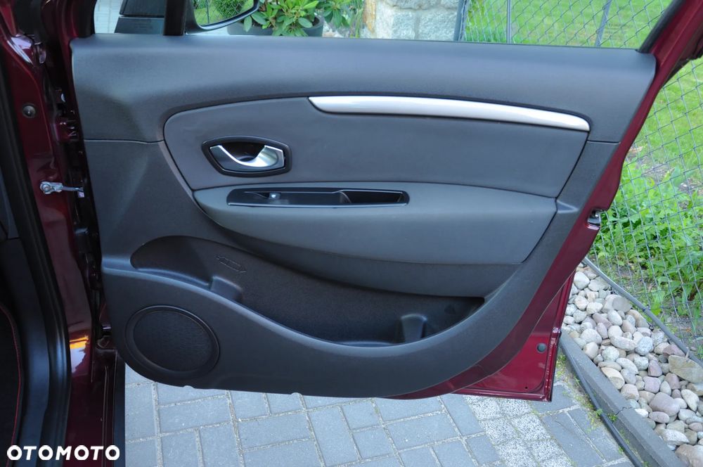 Renault Scenic dCi 110 EDC Xmod Bose Edition - 26