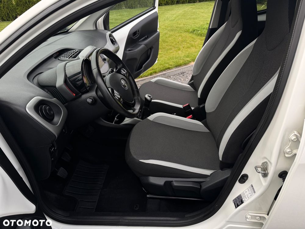 Toyota Aygo - 13
