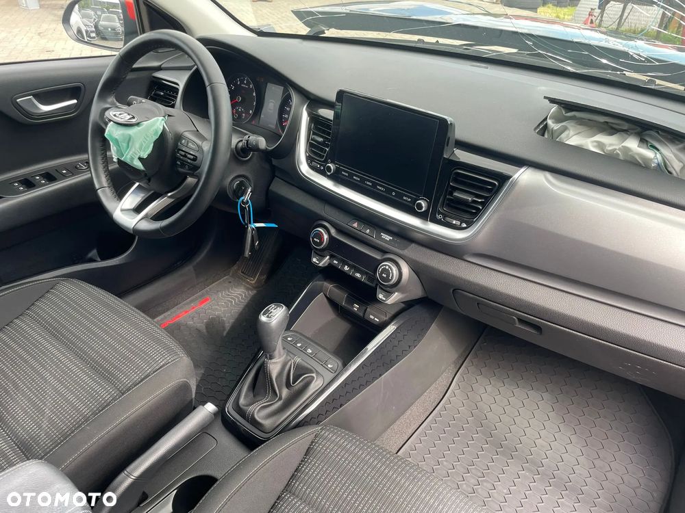 Kia Stonic 1.0 T-GDI 100 OPF Edition 7 - 9