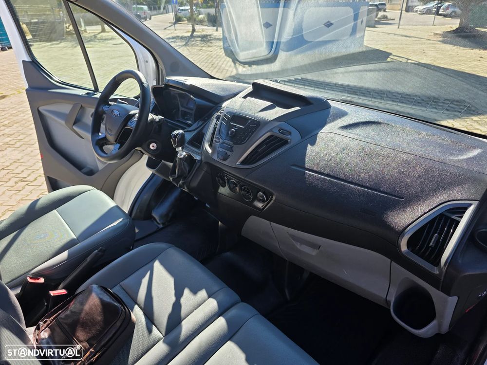 Ford Transit Custom 2.2 TDCI 270 L1 - 11