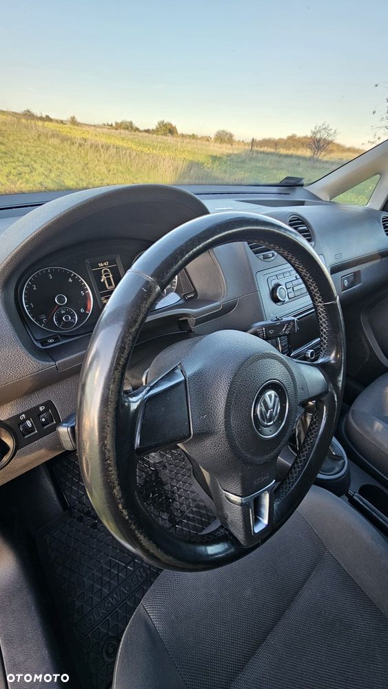 Volkswagen Caddy 2011