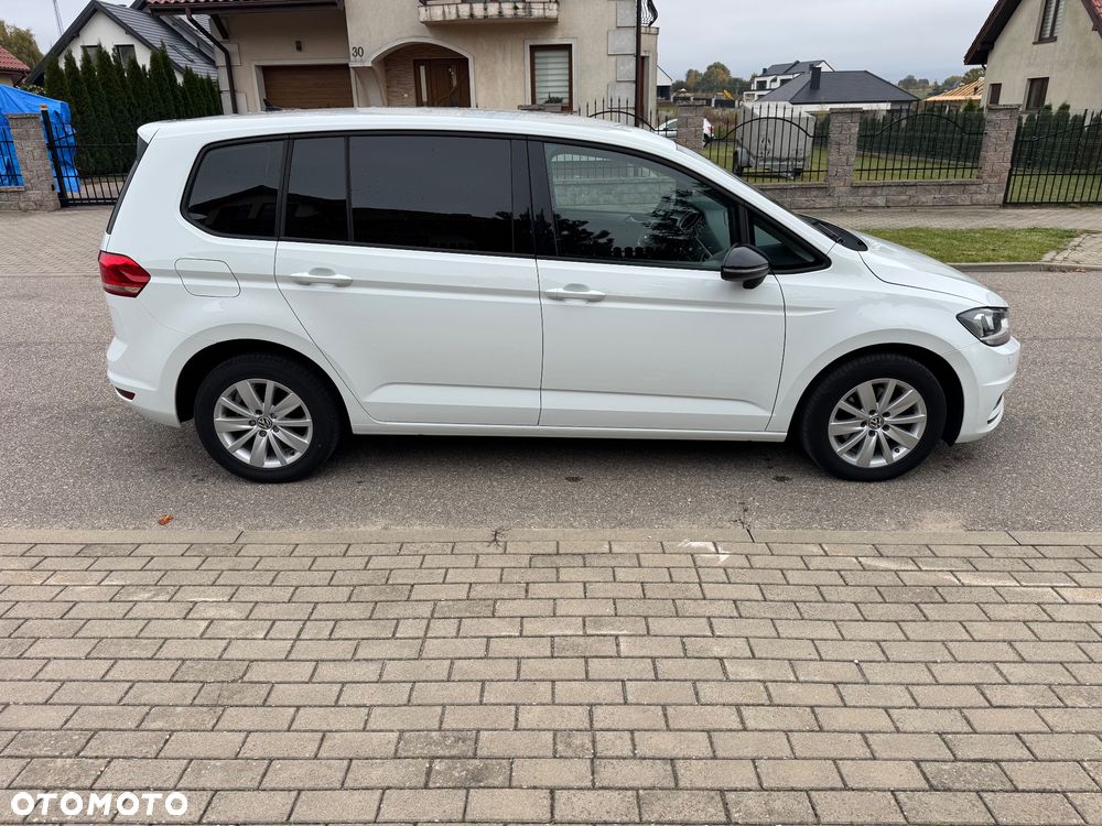 Volkswagen Touran 1.6 TDI SCR BlueMotion Technology Comfortline - 9