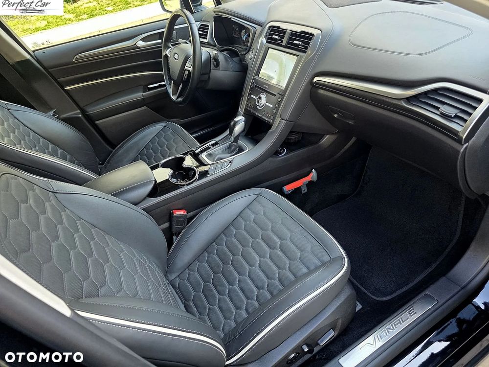 Ford Mondeo 2.0 Hybrid Vignale Plus - 9