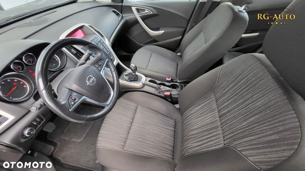 Opel Astra - 34